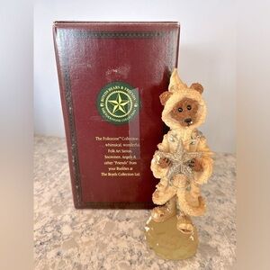 Boyds Bear Polaris and the North Star on Ice